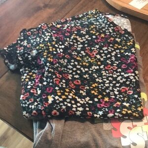 Girls size 14 tops